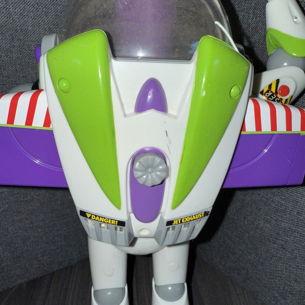 Buzz Lightyear 12.5” Talking Action Figure. Button Activated Jet Wings And Laser - Picture 5 of 10